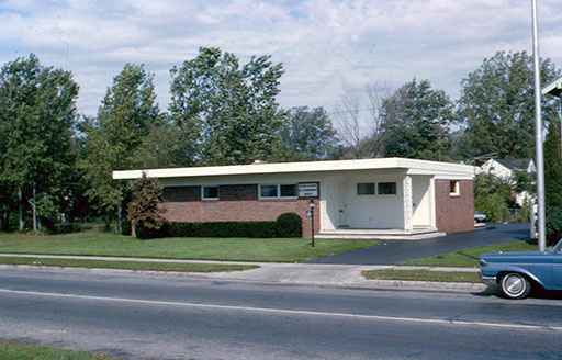 DGW's original dental office on 2316 W. Sylvania Ave in 1963