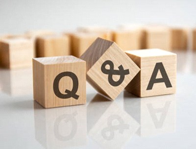 Q&A wooden blocks